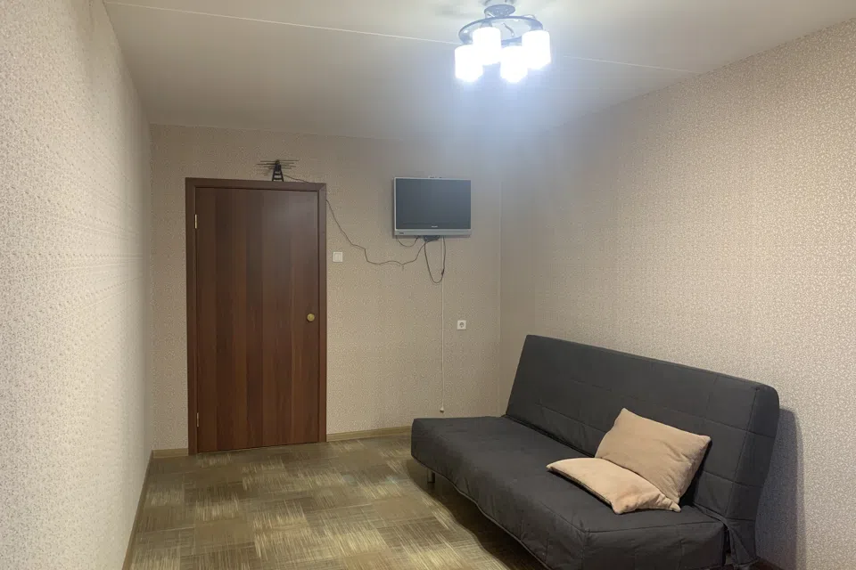 Квартира в г. Сысерть рядом с центром в тихом районе.