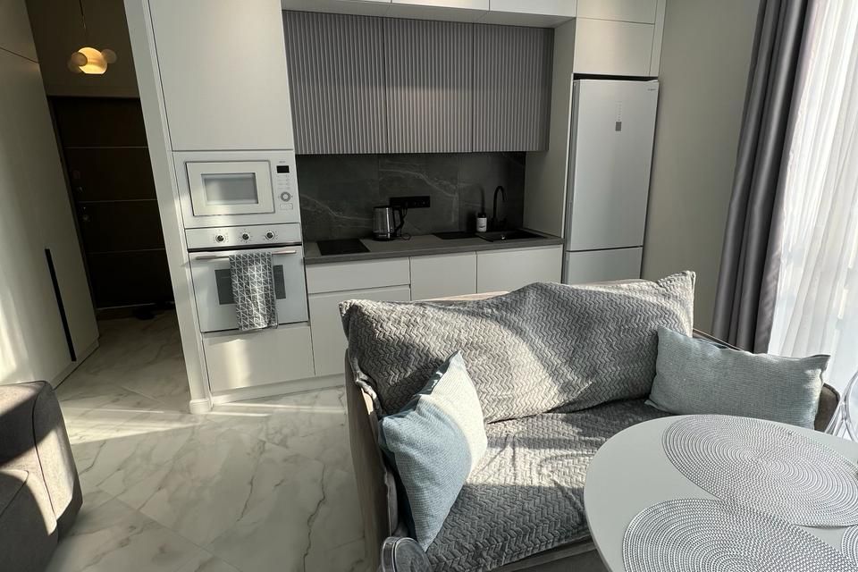 Студия с видом на море