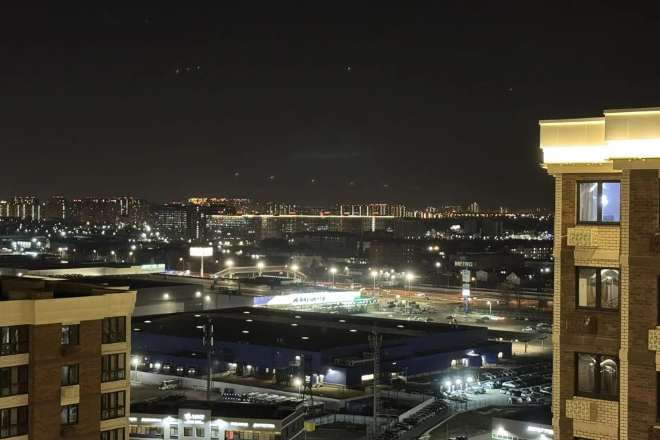 Шикарная квартира на 19 этаже