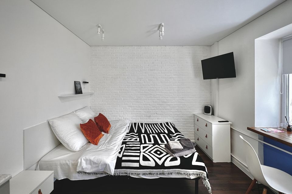 Стильная студия премиум класса рядом с поющим фонтаном