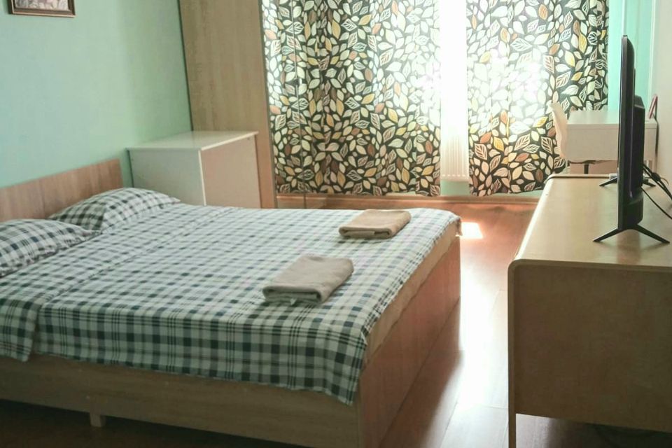 Уютная 1-комнатная квартиру у метро Академическая