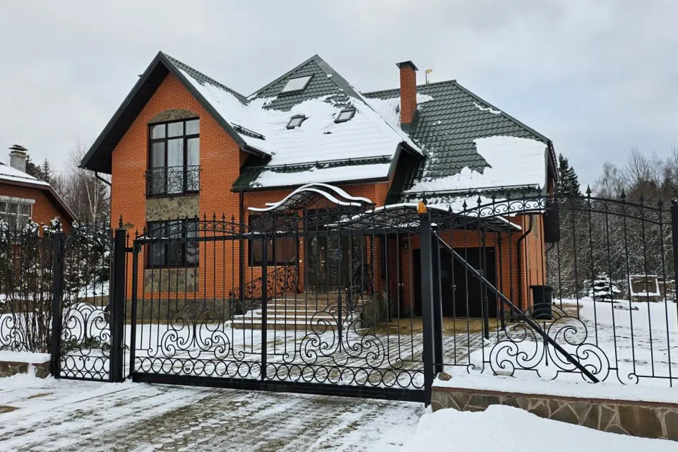 Уютный дом в Подмосковье в 100 км от МКАД, под Клином