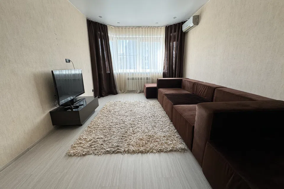 Квартира в центре рядом с ЖД академией
