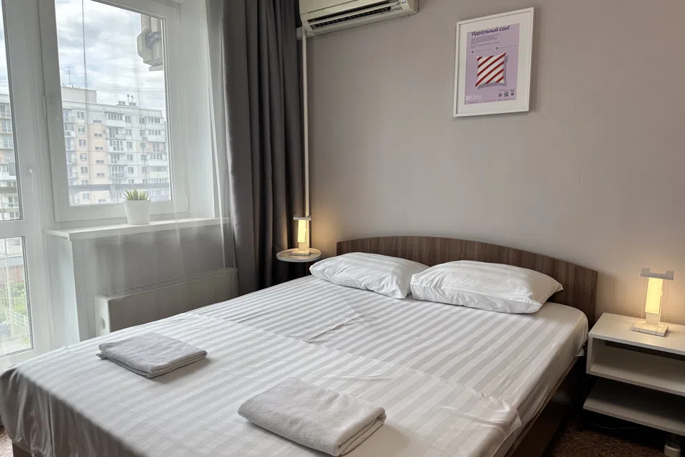 В Гости на Строителей 90Б - 1к кв. рядом с ЛД Кузнецкий лёд
