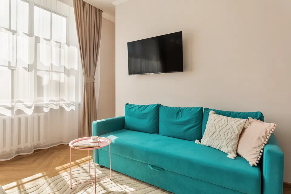 JN Apartments. Четырехместная студия с видом на парк