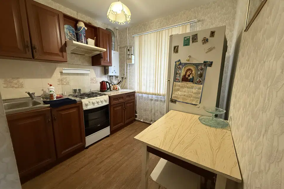 Квартира посуточно, самозаселение
