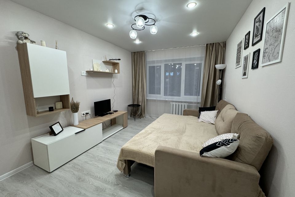 Прекрасная двухкомнатная квартира напротив Драмтеатра 