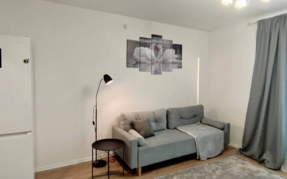 Art Life Apartment Novohokhlovskaya