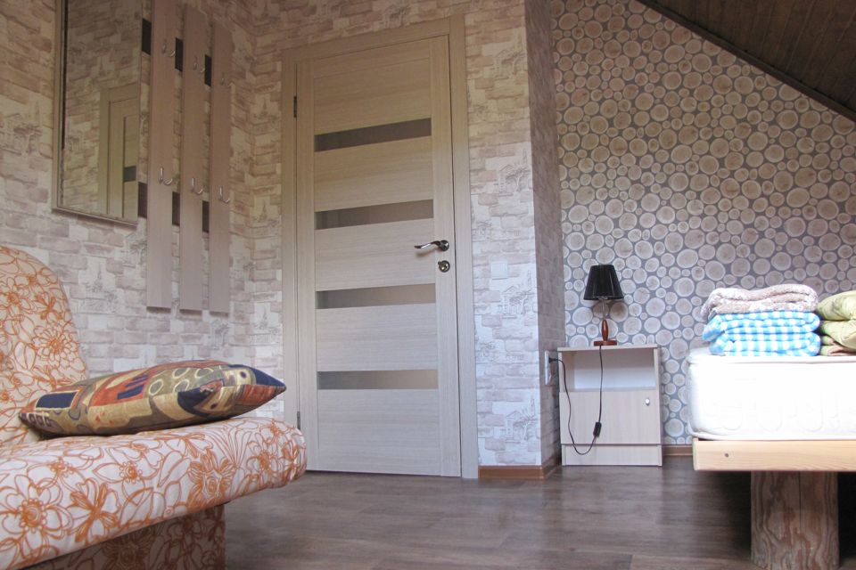 Трехместный  мансардный номер с видом на горы