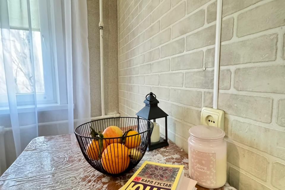 Квартира в Районе ЖД вокзала, Александровской больницы.