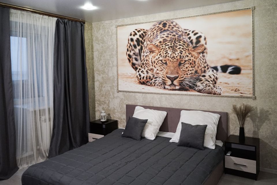 Двухкомнатная квартира с дизайнерским ремонтом 