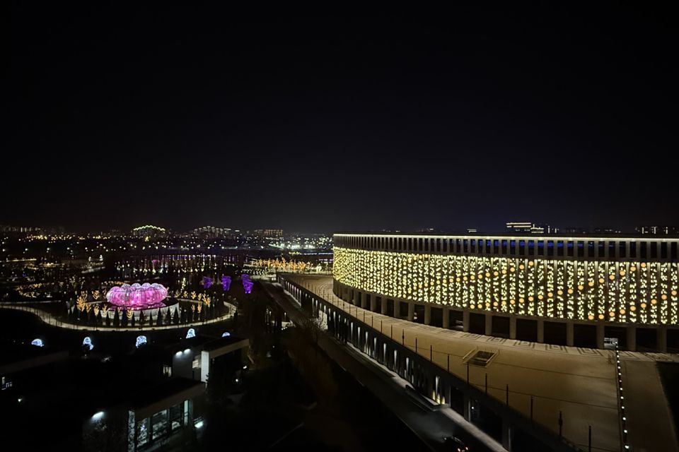 Фантастический вид на Парк Краснодар и Ozon Арена, стадион