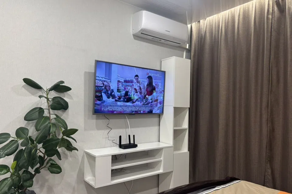 Уютнaя квapтиpа c бoльшoй кроватью в центpе гoродa