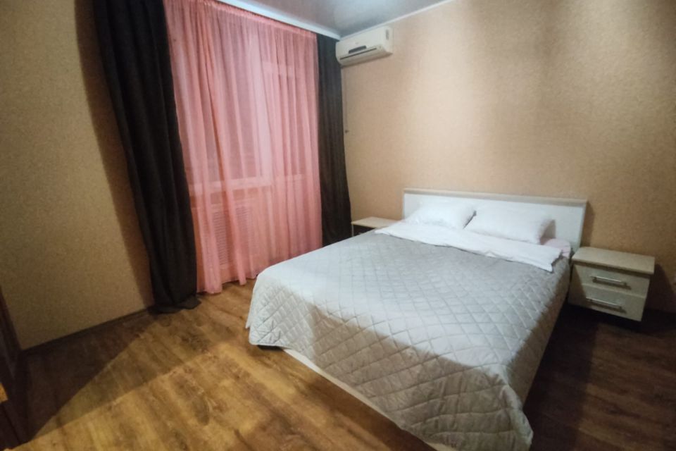 Просторная квартира напротив аквапарка Лимпопо