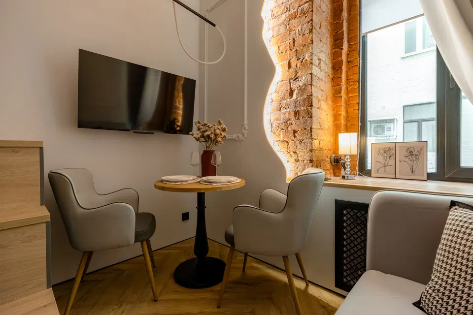 Двухуровневая студия Apart Comfort на Б. Дмитровке