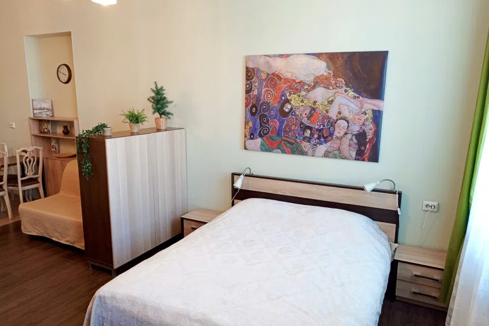 Комната-студия 30м в четырёхкомнатной квартире