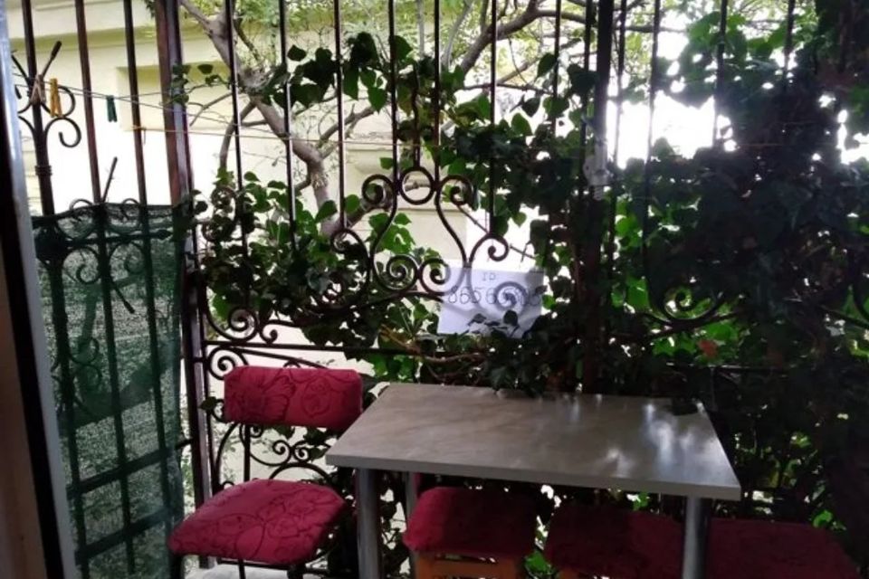 Номер-студия в центре Алупки