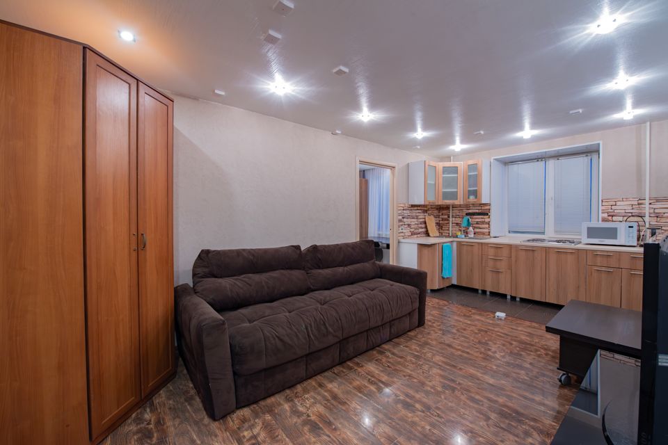 Уютная двухкомнатная квартира в центре на улице Мира