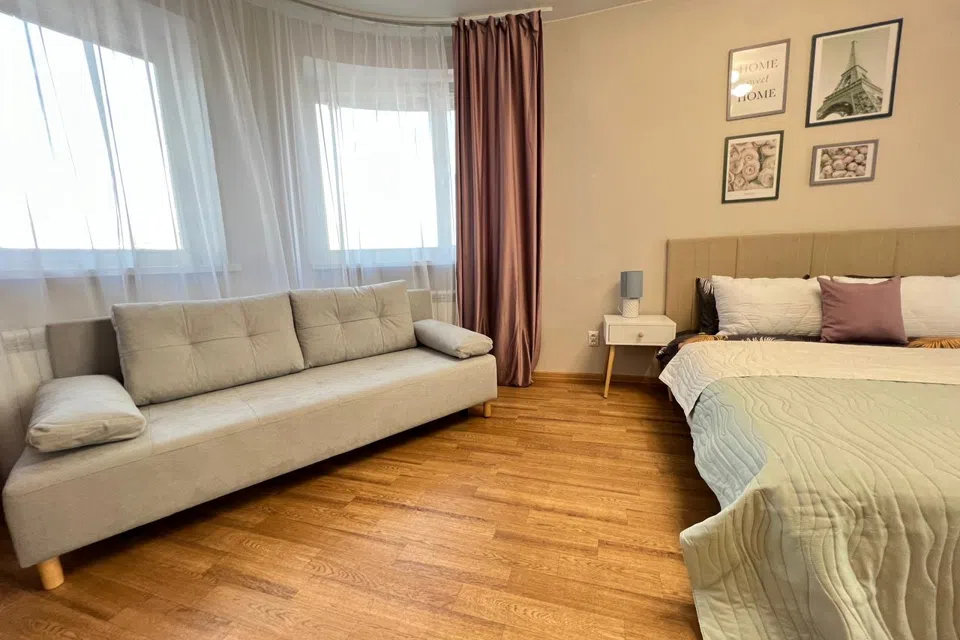 1-к. квартира, 46 кв. м, 3 кровати