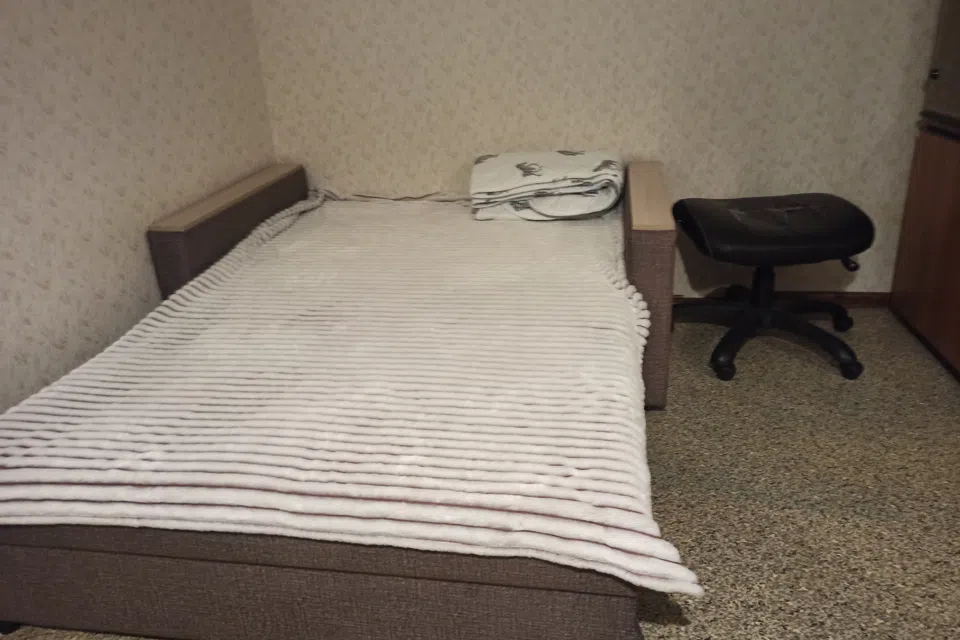 Напротив речного вокзала
