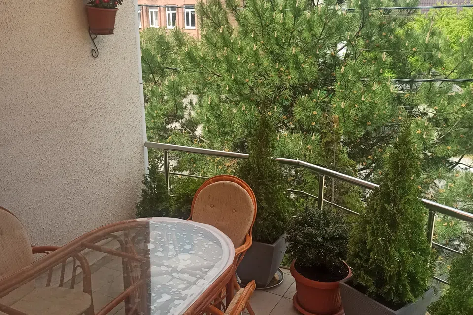 2-й этаж коттеджа в центральной части 