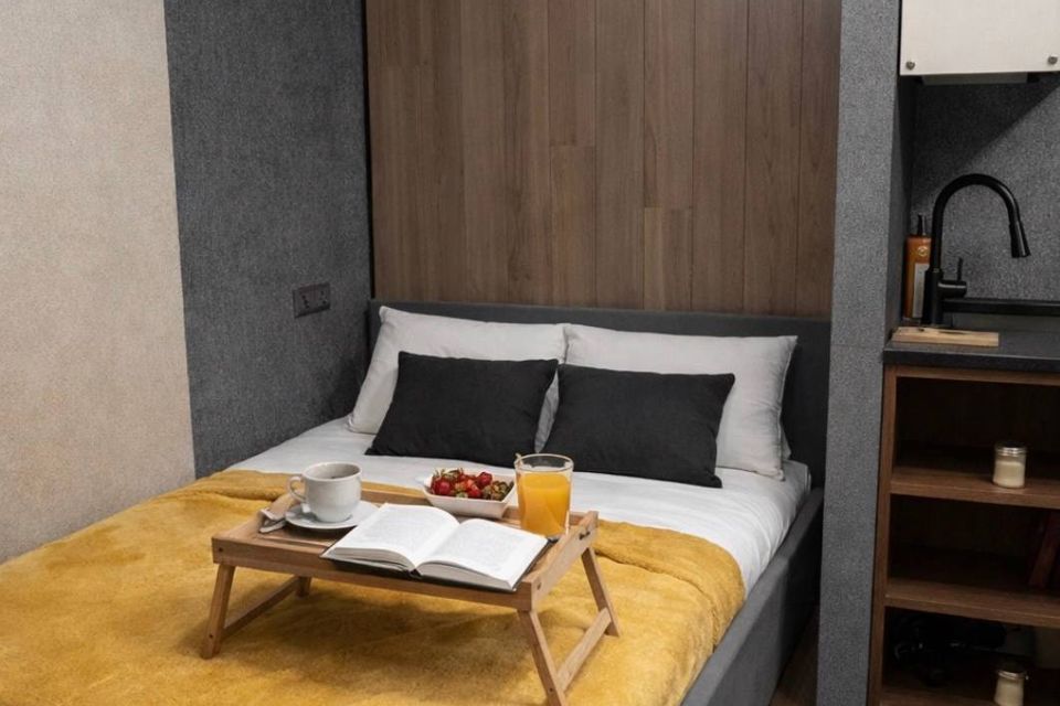 Современная студия у Березовой рощи.