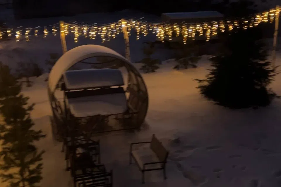 Коттедж два этажа с чаном 