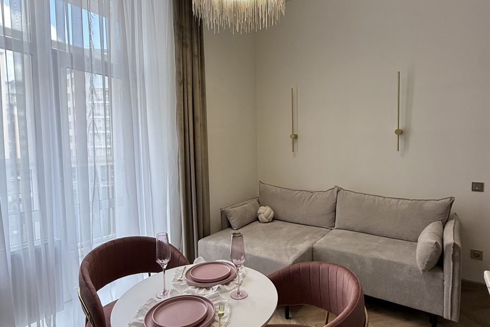 Двухуровневая студия КрасЛофт ЖК Преображенский на четверых