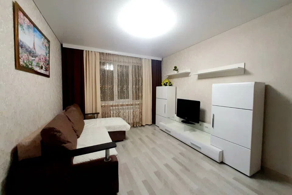 Романтичная    