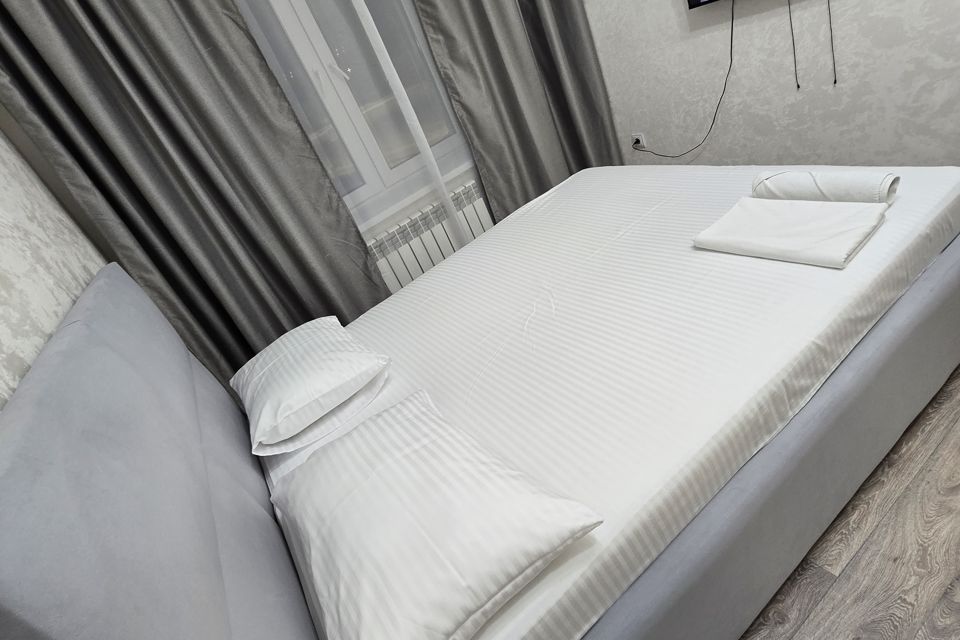 Уютная новая квартира в центре города. 