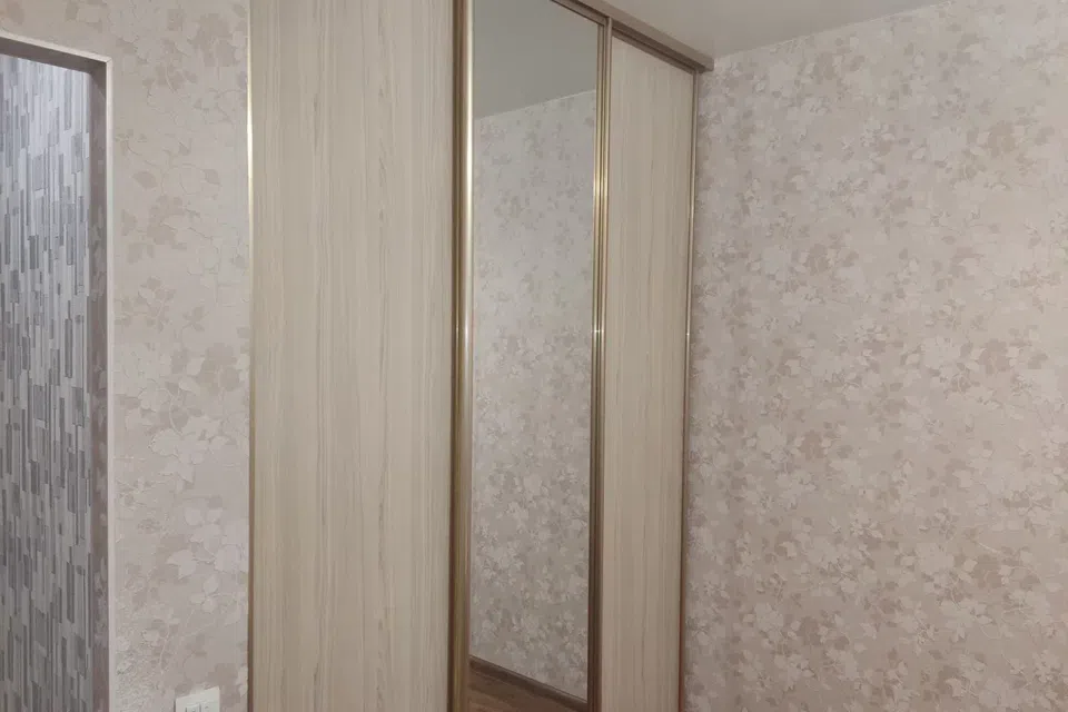 Зазеркалье на Николаевском проспекте