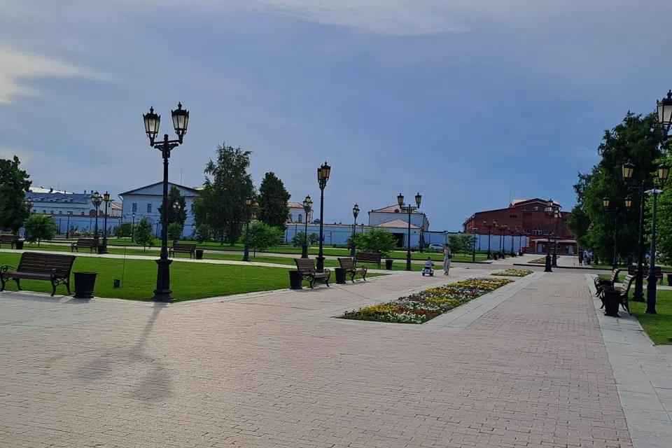 Уютная квартира с видом на Иртыш, в историческом центре.