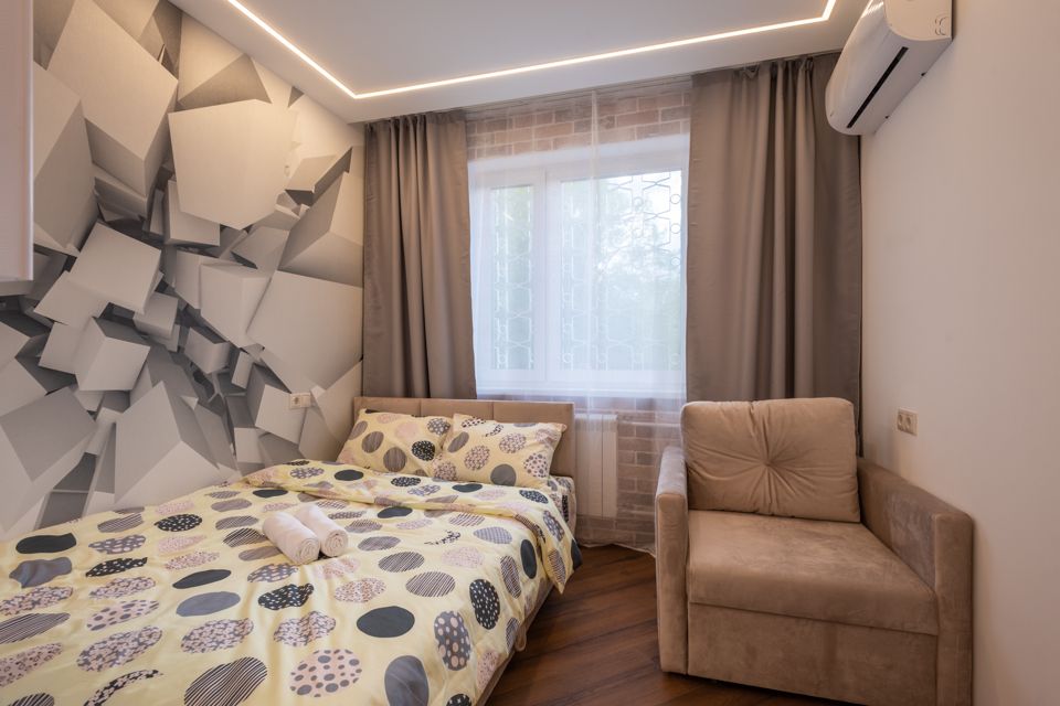 Уютная студия для троих