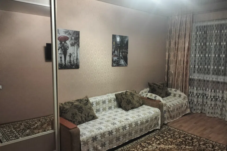 
Рядом с театром 