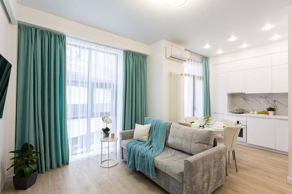 Дизайнерская квартира с балконом и видом на море Lamare 