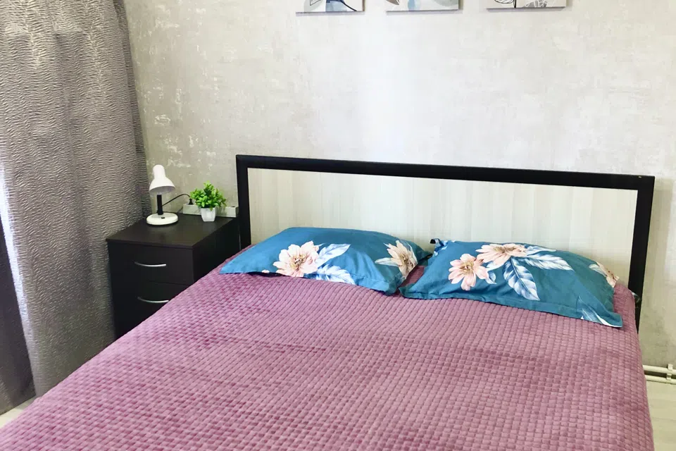 Уютная студия за трц Глобус 