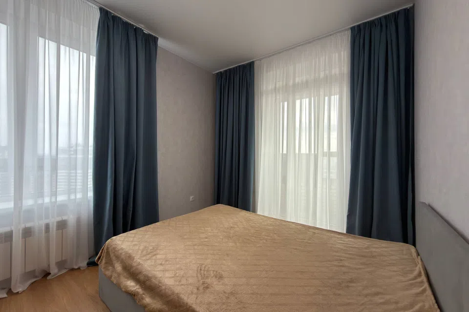 Видовая квартира рядом с ТРЦ Аура