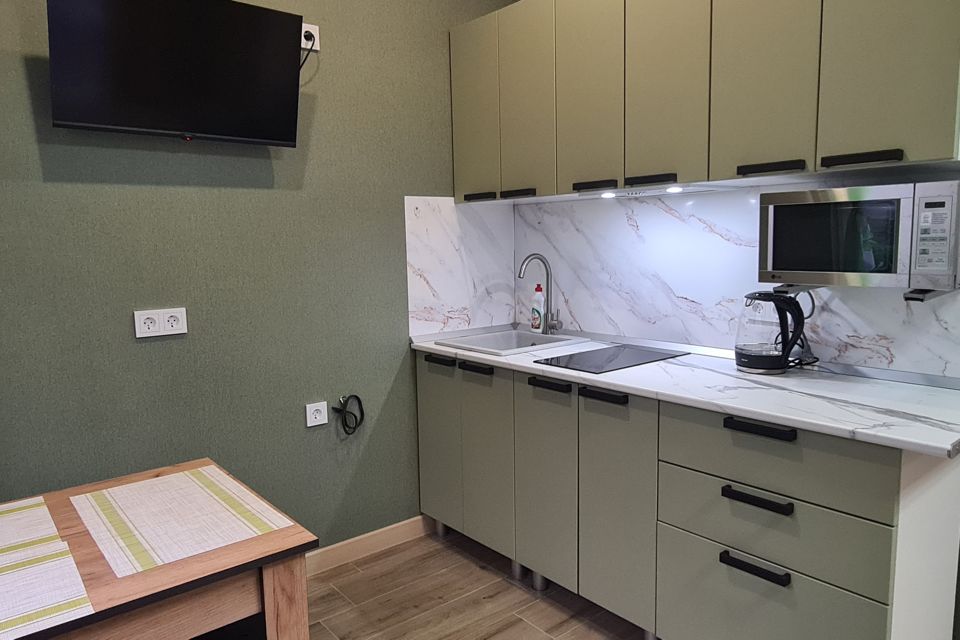 Новая студия с балконом