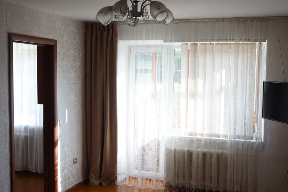 2-к. квартира в центре, 45Мкв, 3 кровати