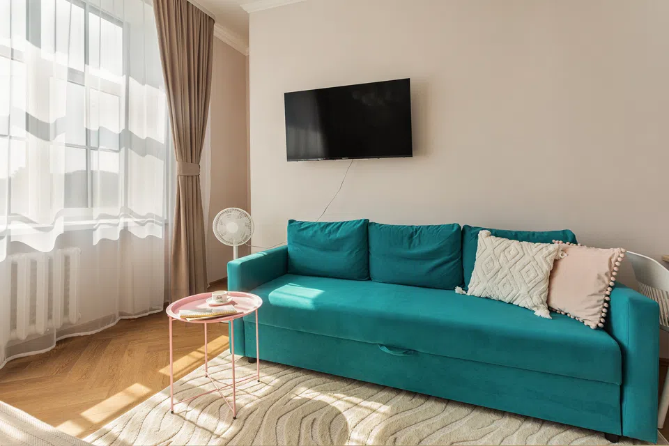 JN Apartments. Четырехместная студия с видом на парк