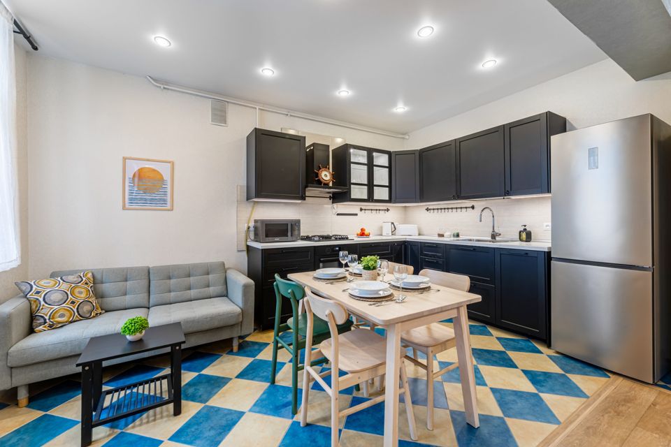 Уютная двухкомнатная в Центре Казани