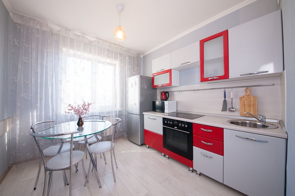 Двухкомнатная квартира ул.Батурина д.19