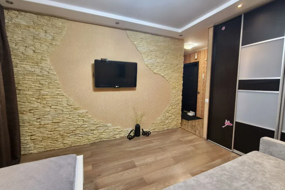 Уютная 1к. квартира, не далеко от въезда в город.
