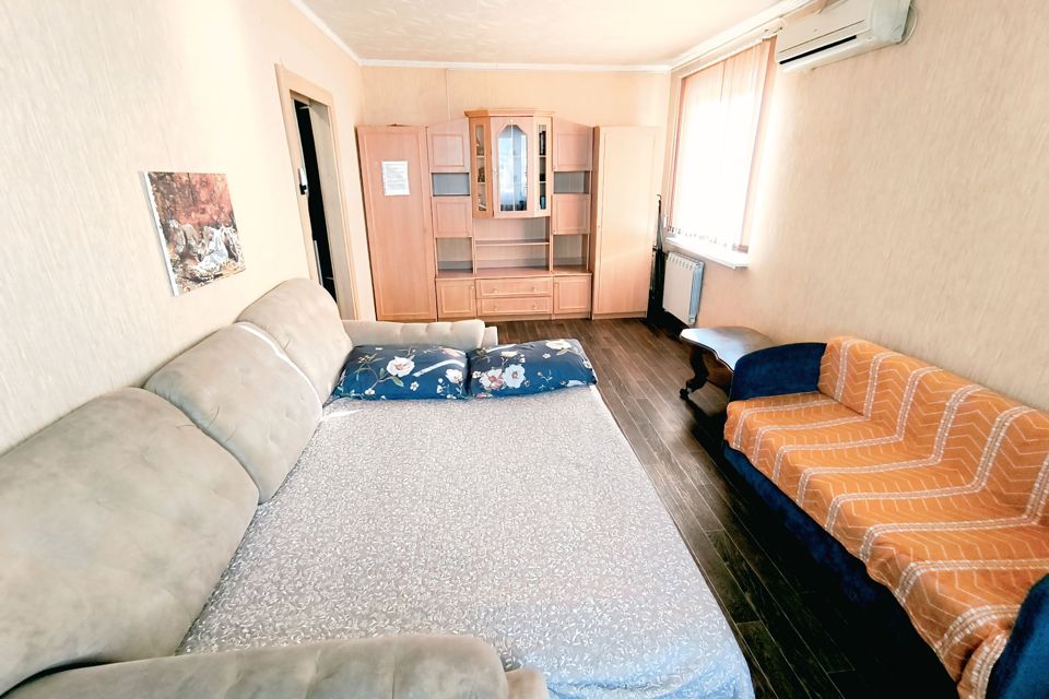 Уютная квартира напротив Южного парка