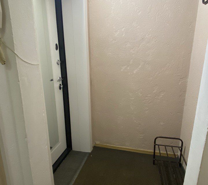 Сдам тёплую и чистую однокомнатную квартиру.