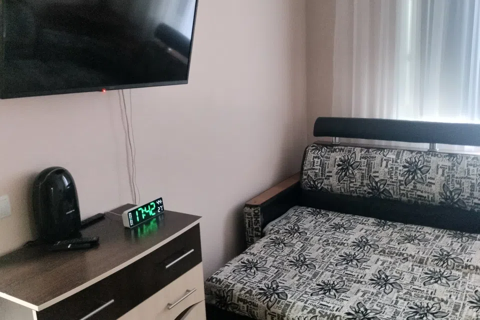 Уютная квартира с видом на детскую площадку