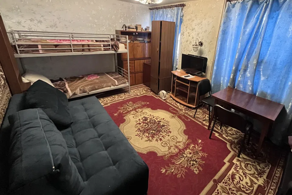 У Варшавского вокзала