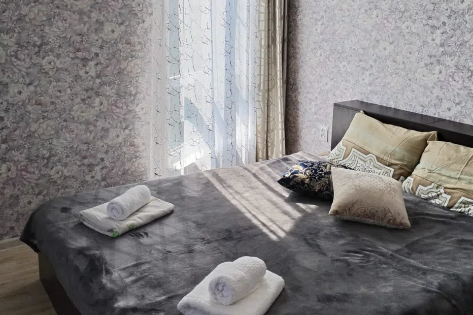 Комнат-студия. Уютное тихое место с видом на море и горы.