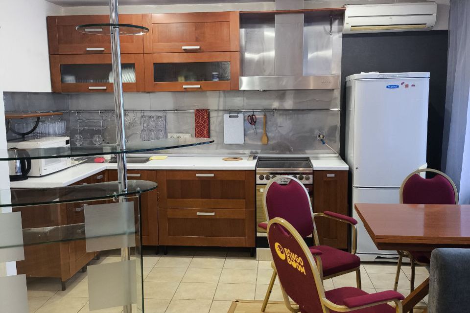Отличная квартира в Ленинском районе