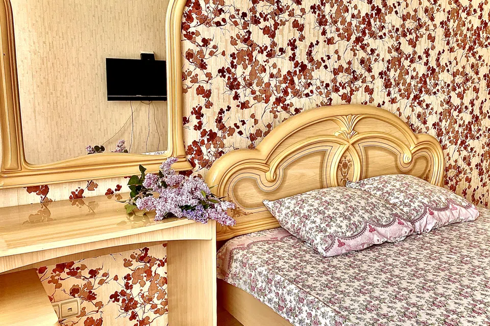 Уютная квартира рядом клиника Парамонова 